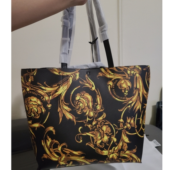 Versace Bag - Picture 9 of 12